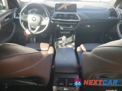 Zdjęcie 8 z 13 samochodu: 2019 BMW X3 VIN:5UXTR9C50KLR10911 - miniatura