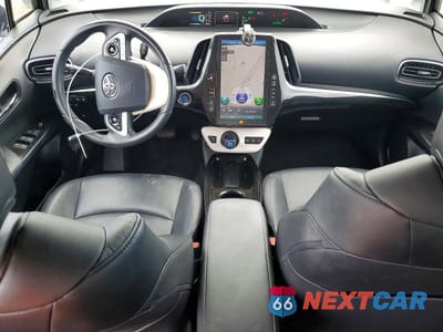 Zdjęcie 8 z 12 samochodu: 2017 TOYOTA PRIUS PRIME ADVANCED VIN:JTDKARFP1H3001683 - miniatura