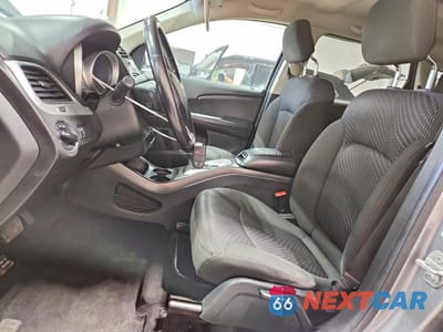 Zdjęcie 7 z 13 samochodu: 2018 DODGE JOURNEY SE VIN:3C4PDCAB2JT352747 - miniatura