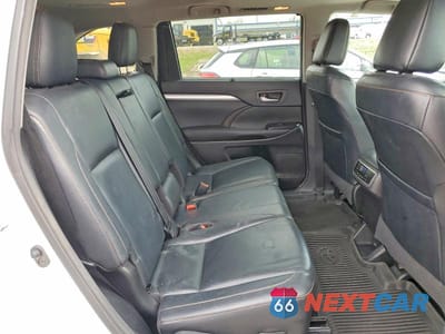 Zdjęcie 11 z 13 samochodu: 2017 TOYOTA HIGHLANDER XLE VIN:5TDJZRFH4HS510419 - miniatura