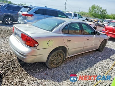 Trzecie zdjęcie samochodu z tyłu: 2004 OLDSMOBILE ALERO GL VIN:1G3NL52F14C136976 - miniatura