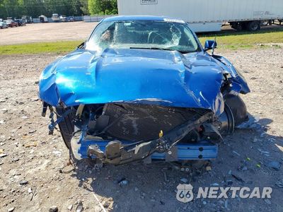 Piąte zdjęcie samochodu w środku: 2017 FORD MUSTANG VIN:1FA6P8TH4H5257317 - miniatura