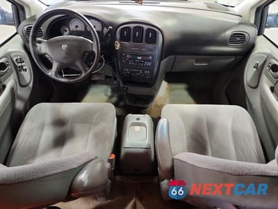 Zdjęcie 8 z 14 samochodu: 2005 DODGE GRAND CARAVAN SXT VIN:2D4GP44L35R482212 - miniatura
