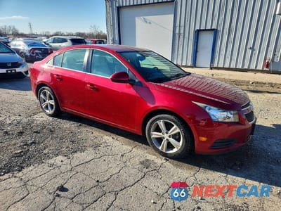 Czwarte zdjęcie samochodu z boku: 2014 CHEVROLET CRUZE LT VIN:1G1PE5SB8E7141708 - miniatura