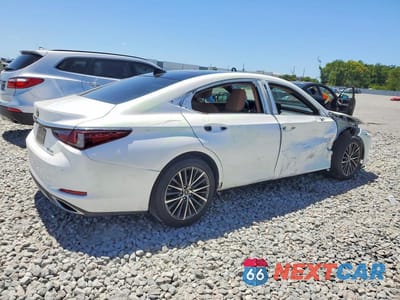 Trzecie zdjęcie samochodu z tyłu: 2022 LEXUS ES 350 BASE VIN:58ADZ1B19NU122332 - miniatura