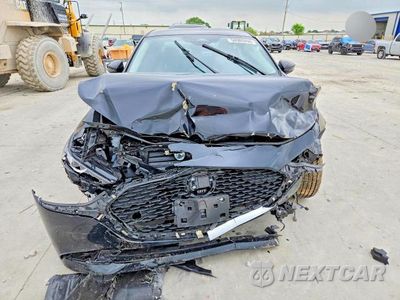Piąte zdjęcie samochodu w środku: 2026 MAZDA 3 SELECT SPORT VIN:JM1BPABL5T1855972 - miniatura
