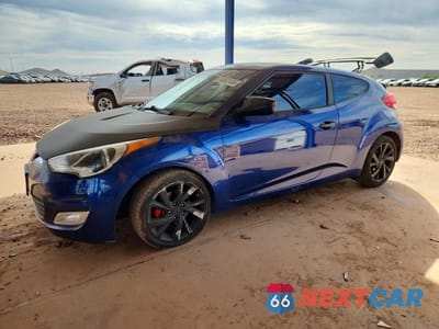 2017 HYUNDAI VELOSTER BASE KMHTC6AD4HU311553 - główne zdjęcie licytacji z USA - miniatura