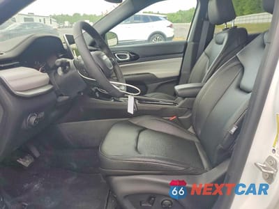 Zdjęcie 7 z 13 samochodu: 2025 JEEP COMPASS LIMITED VIN:3C4NJDCNXST619339 - miniatura