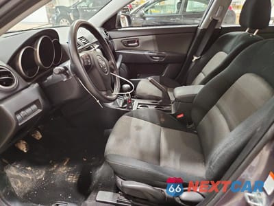 Zdjęcie 7 z 11 samochodu: 2006 MAZDA 3 I VIN:JM1BK32F561529615 - miniatura