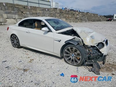 Czwarte zdjęcie samochodu z boku: 2011 BMW M3 VIN:WBSDX9C53BE584501 - miniatura