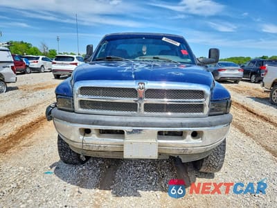 Piąte zdjęcie samochodu w środku: 2001 DODGE RAM 2500 VIN:3B7KF23671G209171 - miniatura