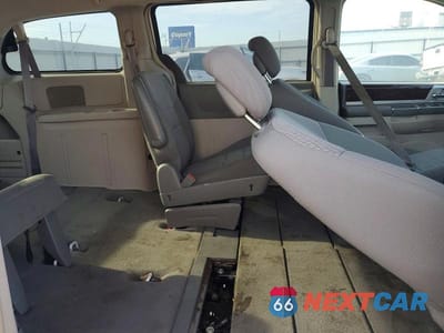 Zdjęcie 11 z 13 samochodu: 2010 CHRYSLER TOWN & COUNTRY TOURING VIN:2A4RR5D18AR266090 - miniatura