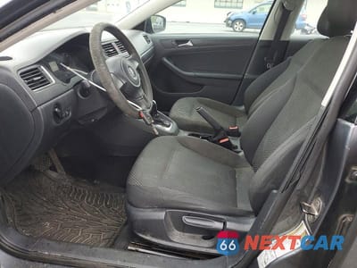 Zdjęcie 7 z 12 samochodu: 2013 VOLKSWAGEN JETTA BASE VIN:3VW2K7AJ0DM369718 - miniatura