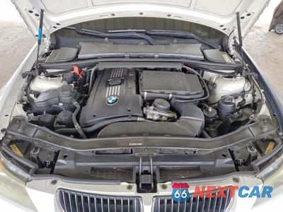 Zdjęcie 11 z 12 samochodu: 2008 BMW 335 I VIN:WBAVB73508KY64382 - miniatura