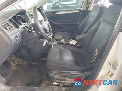 Zdjęcie 7 z 12 samochodu: 2016 VOLKSWAGEN JETTA SE VIN:3VWD67AJ6GM360202 - miniatura