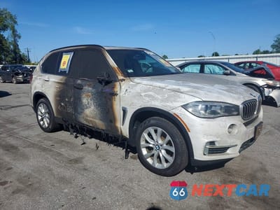 Czwarte zdjęcie samochodu z boku: 2016 BMW X5 XDRIVE35I VIN:5UXKR0C56G0U10901 - miniatura
