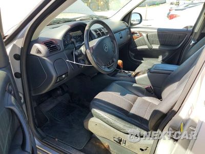 Zdjęcie 8 z 13 samochodu: 2000 MERCEDES-BENZ ML 430 VIN:4JGAB72E8YA194018 - miniatura