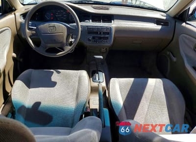 Zdjęcie 8 z 12 samochodu: 1993 HONDA CIVIC DX VIN:JHMEG8643PS055470 - miniatura