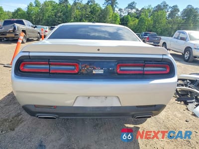 Zdjęcie 6 z 13 samochodu: 2020 DODGE CHALLENGER SXT VIN:2C3CDZAG6LH207031 - miniatura