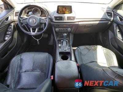 Zdjęcie 8 z 12 samochodu: 2017 MAZDA 3 GRAND TOURING VIN:3MZBN1M39HM130353 - miniatura