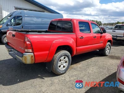 Trzecie zdjęcie samochodu z tyłu: 2006 TOYOTA TACOMA DOUBLE CAB VIN:5TELU42N46Z151501 - miniatura