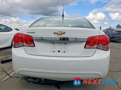 Zdjęcie 6 z 12 samochodu: 2012 CHEVROLET CRUZE LS VIN:1G1PC5SH6C7353627 - miniatura