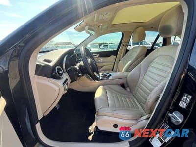 Zdjęcie 7 z 10 samochodu: 2018 MERCEDES-BENZ GLC 43 4MATIC AMG VIN:WDC0G6EB5JV025354 - miniatura