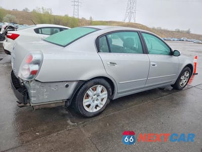 Trzecie zdjęcie samochodu z tyłu: 2005 NISSAN ALTIMA 2.5 VIN:1N4AL11D45C179691 - miniatura