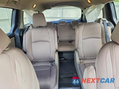 Zdjęcie 10 z 13 samochodu: 2019 HONDA ODYSSEY EX VIN:5FNRL6H54KB133169 - miniatura