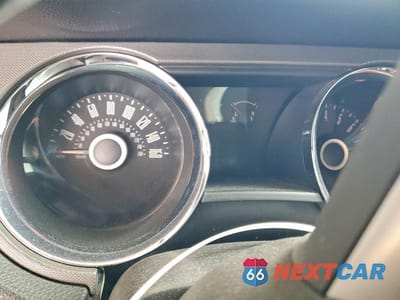 Zdjęcie 9 z 11 samochodu: 2014 FORD MUSTANG VIN:1ZVBP8EM7E5315156 - miniatura