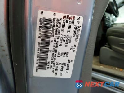 Zdjęcie 14 z 14 samochodu: 2004 CHRYSLER TOWN & COUNTRY EX FW VIN:2C4GP44R14R600256 - miniatura