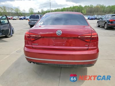 Zdjęcie 6 z 12 samochodu: 2018 VOLKSWAGEN PASSAT VIN:1VWAA7A39JC023728 - miniatura