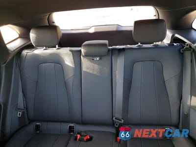 Zdjęcie 10 z 13 samochodu: 2025 MERCEDES-BENZ GLA 250 VIN:W1N4N4GB5SJ671946 - miniatura