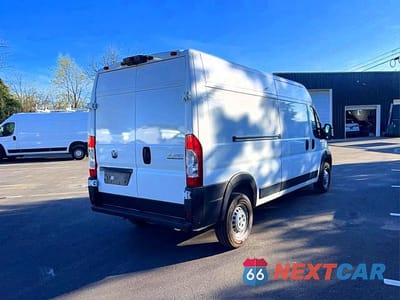 Czwarte zdjęcie samochodu z boku: 2025 RAM PROMASTER 3500 3500 HIGH VIN:3C6MRVHG4SE549112 - miniatura