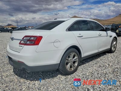 Trzecie zdjęcie samochodu z tyłu: 2017 FORD TAURUS SE VIN:1FAHP2D88HG123354 - miniatura