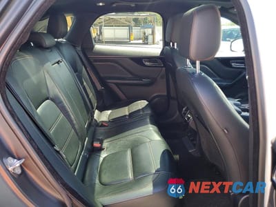 Zdjęcie 11 z 13 samochodu: 2017 JAGUAR E-PACE P250 AWD VIN:SADCK2BVXHA088769 - miniatura