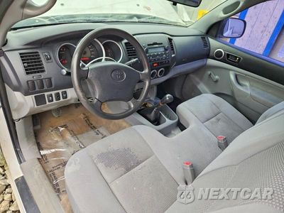 Zdjęcie 8 z 12 samochodu: 2010 TOYOTA TACOMA BASE VIN:5TENX4CN1AZ707335 - miniatura