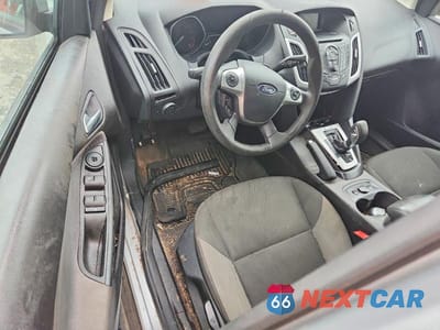 Zdjęcie 8 z 12 samochodu: 2014 FORD FOCUS SE VIN:1FADP3F21EL181404 - miniatura