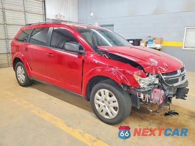 Czwarte zdjęcie samochodu z boku: 2017 DODGE JOURNEY SE VIN:3C4PDCAB5HT695644 - miniatura