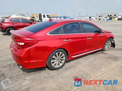 Trzecie zdjęcie samochodu z tyłu: 2017 HYUNDAI SONATA SPORT VIN:5NPE34AF0HH521113 - miniatura