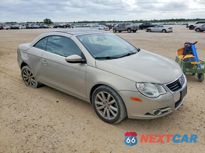 Czwarte zdjęcie samochodu z boku: 2009 VOLKSWAGEN EOS TURBO VIN:WVWAA71F49V020006 - miniatura