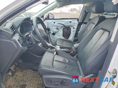 Zdjęcie 7 z 12 samochodu: 2024 AUDI Q3 KOMFORT 45 2.0 TF VIN:WA1DECF36R1025704 - miniatura