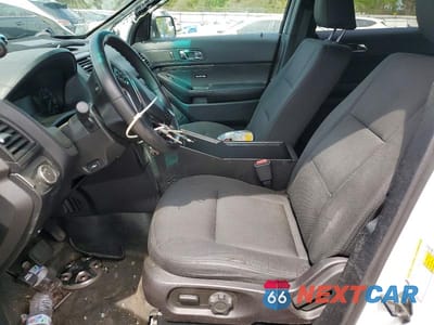 Zdjęcie 7 z 13 samochodu: 2018 FORD EXPLORER POLICE INTERCEPTOR VIN:1FM5K8ARXJGB68678 - miniatura