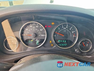 Zdjęcie 9 z 12 samochodu: 2017 JEEP WRANGLER UNLIMITED SPORT VIN:1C4HJWDG3HL670971 - miniatura