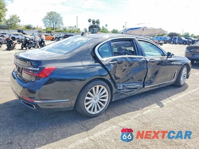 Trzecie zdjęcie samochodu z tyłu: 2022 BMW 740 XI VIN:WBA7T4C09NCK50834 - miniatura