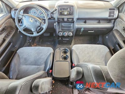 Zdjęcie 8 z 12 samochodu: 2004 HONDA CR-V EX VIN:JHLRD78844C023142 - miniatura