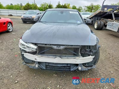 Piąte zdjęcie samochodu w środku: 2017 BMW 330 XI VIN:WBA8D9C30HA005574 - miniatura