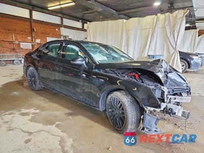 Czwarte zdjęcie samochodu z boku: 2018 AUDI A4 PREMIUM PLUS VIN:WAUENAF41JN018645 - miniatura