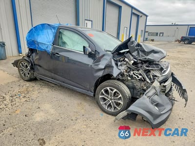 Czwarte zdjęcie samochodu z boku: 2019 CHEVROLET SONIC LT VIN:1G1JD5SB6K4112343 - miniatura