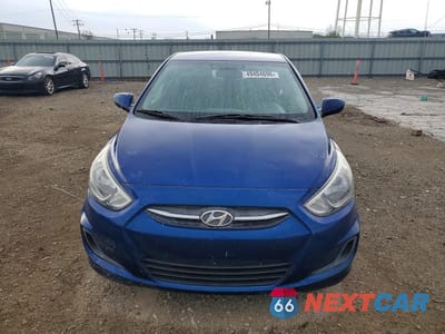 Piąte zdjęcie samochodu w środku: 2016 HYUNDAI ACCENT SE VIN:KMHCT4AE7GU060717 - miniatura